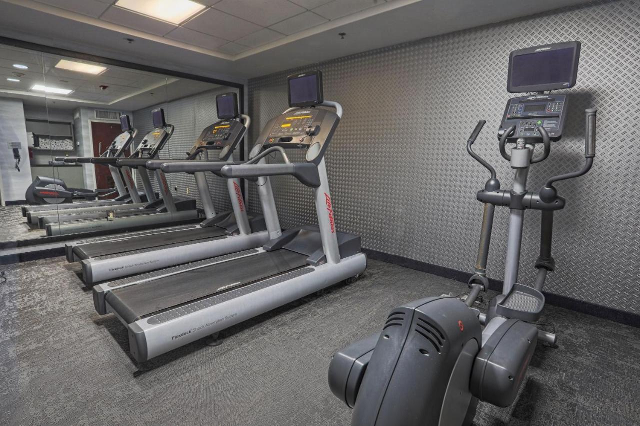 Fairfield Inn & Suites By Marriott Charleston North/Ashley Phosphate North Charleston Bagian luar foto