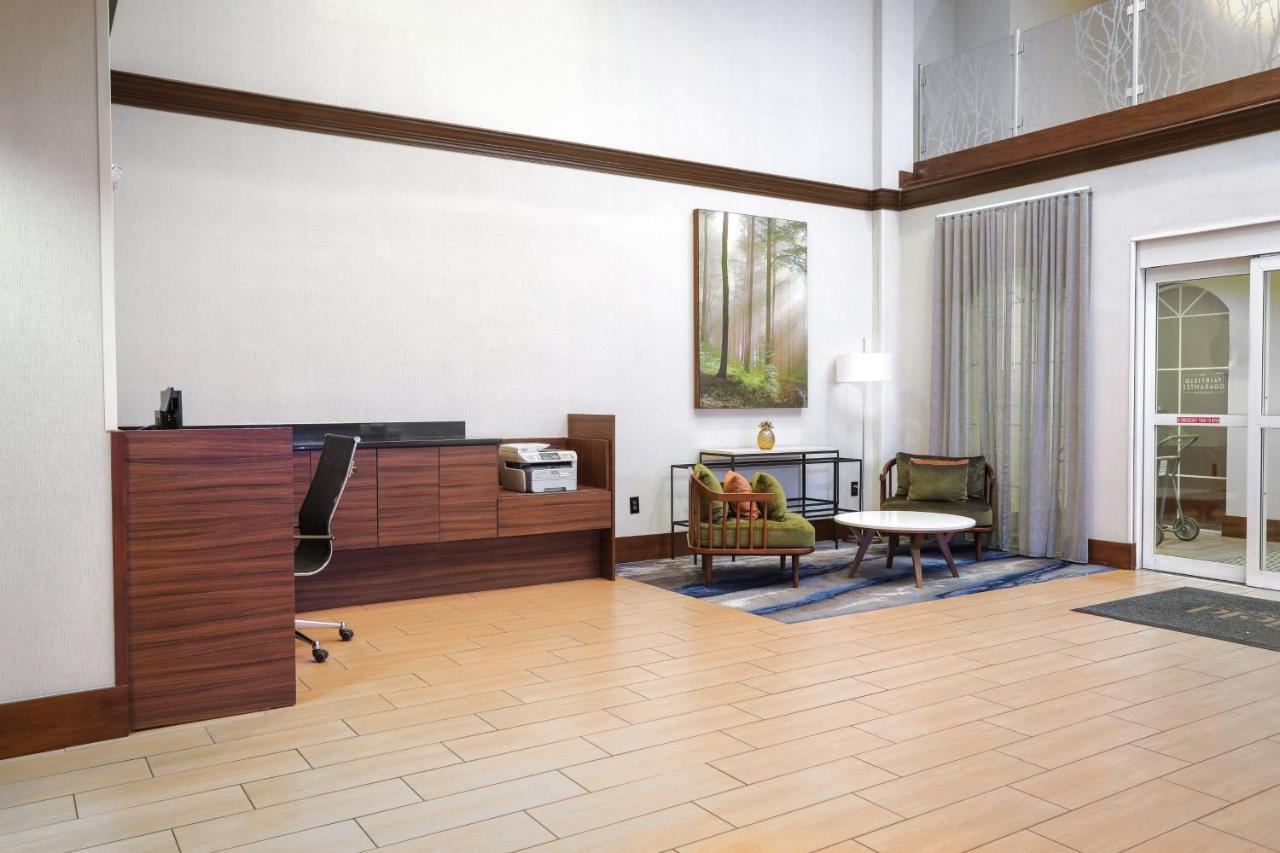 Fairfield Inn & Suites By Marriott Charleston North/Ashley Phosphate North Charleston Bagian luar foto