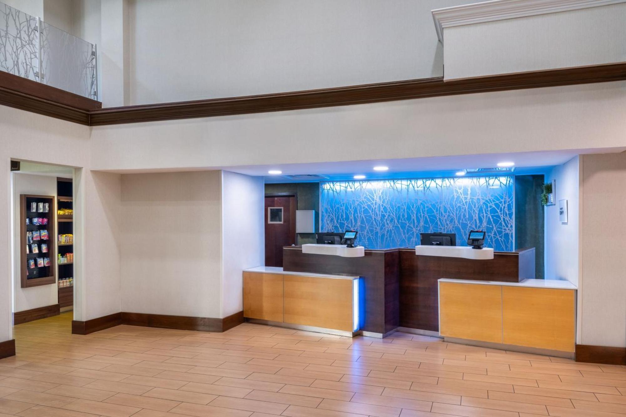 Fairfield Inn & Suites By Marriott Charleston North/Ashley Phosphate North Charleston Bagian luar foto